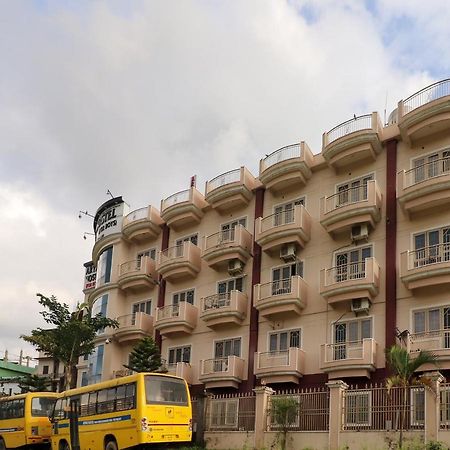 Spot On 82236 Aryan Home Stay Jhajra Exterior photo