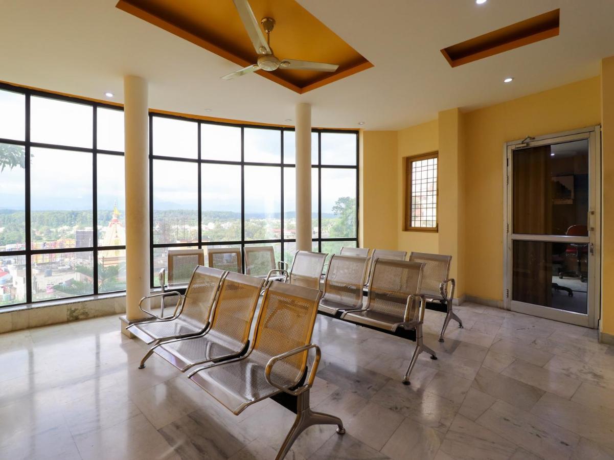 Spot On 82236 Aryan Home Stay Jhajra Exterior photo